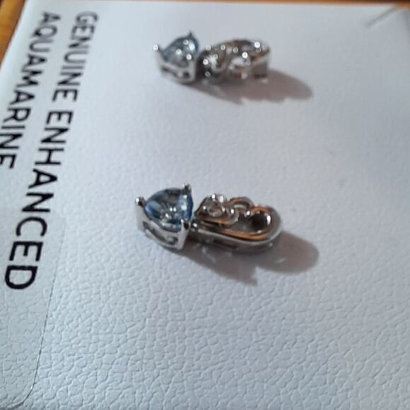 NWT Genuine Enhanced Aquamarine and Lab Created Diamond Stud Earrings - Picture 5 of 9